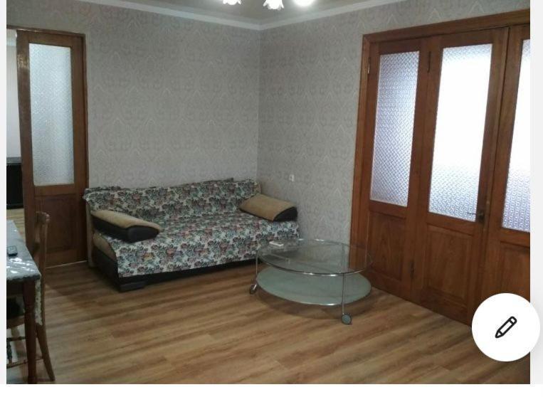 Улица Абазгаа Апартаменты Gagra Zewnętrze zdjęcie